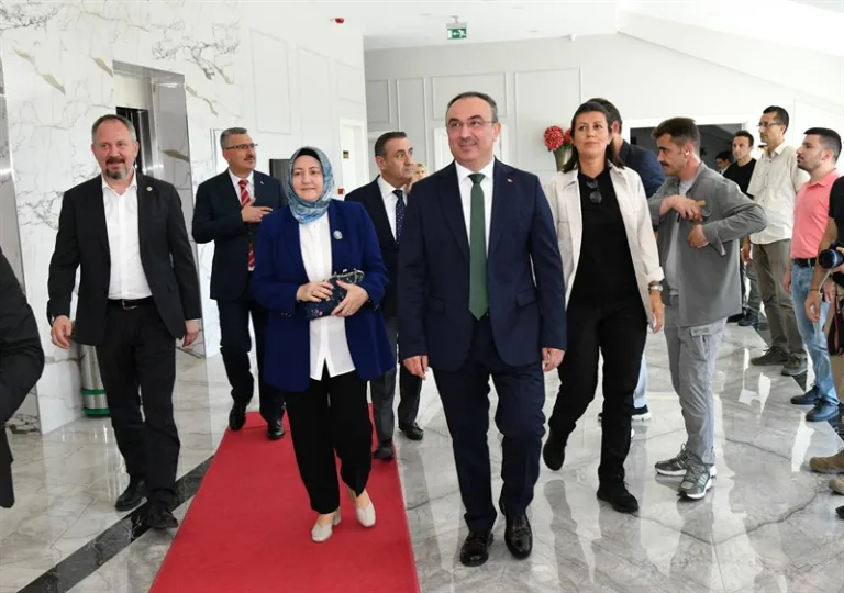 Şehit Aileleri ve Gaziler Onuruna Yemek Programı Düzenlendi