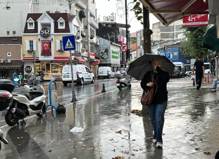 Tekirdağ’da sağanak etkili oldu; Edirne için kuvvetli yağış uyarısı