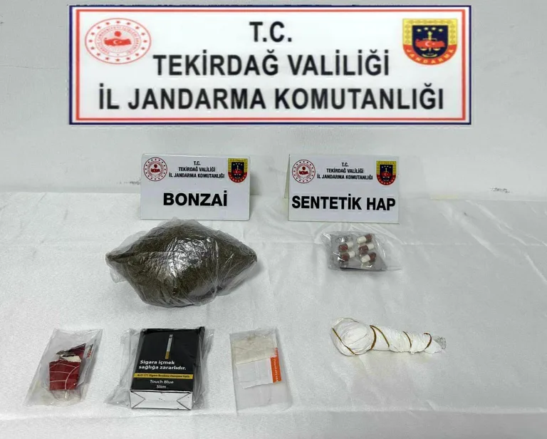 Uyuşturucu Operasyonunda 5 Gözaltı