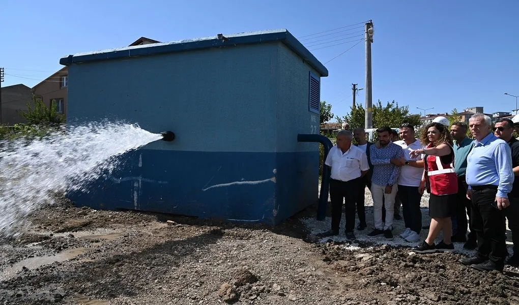 17 Bin Kişinin İhtiyacını Karşılayacak Su Kuyusu Açıldı 17 Bin Kişinin İhtiyacını Karşılayacak Su Kuyusu Açıldı