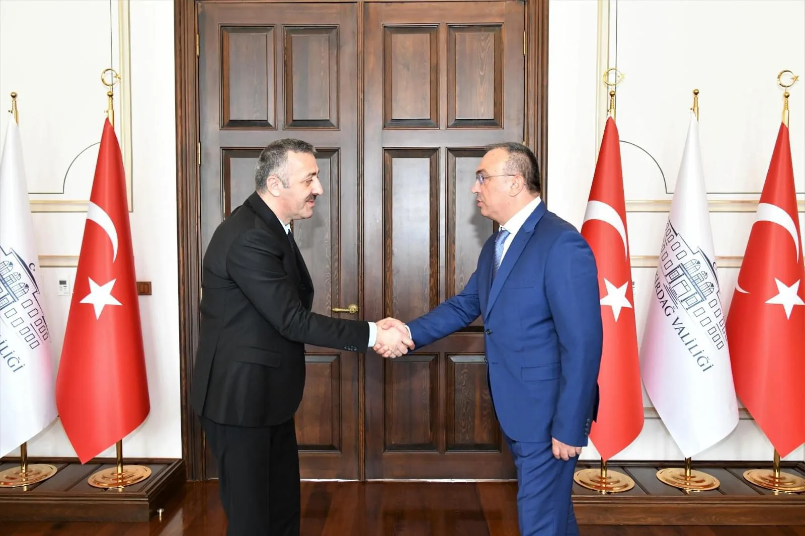Yeni İl Emniyet Müdürü Ahmet Metin Turanlı’dan Vali Soytürk’e Ziyaret Yeni İl Emniyet Müdürü Ahmet Metin Turanlı’dan Vali Soytürk’e Ziyaret
