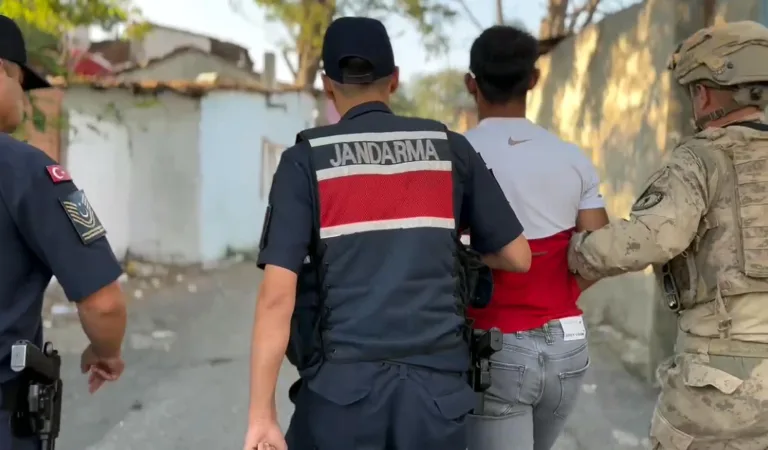Çorlu’da 2 Hırsızlık Şüphelisi Yakalandı