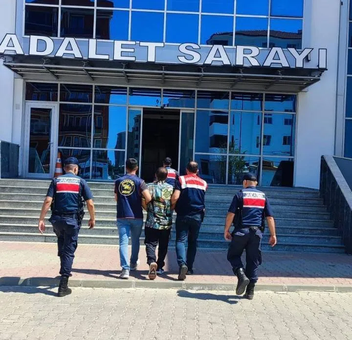 Edirne’de organize suç örgütü lideri, saklandığı çiftlikte yakalandı