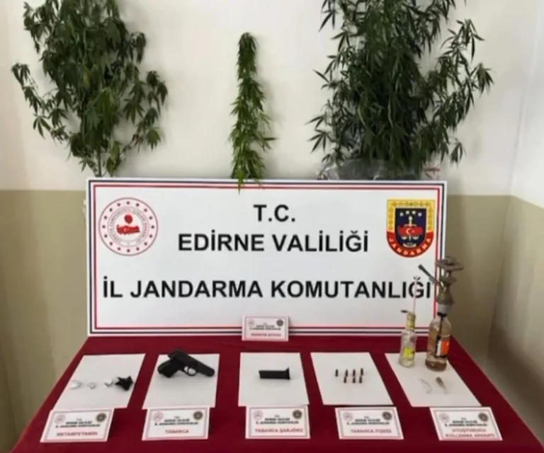 Edirne’de uyuşturucu satıcılarına operasyonda 4 gözaltı