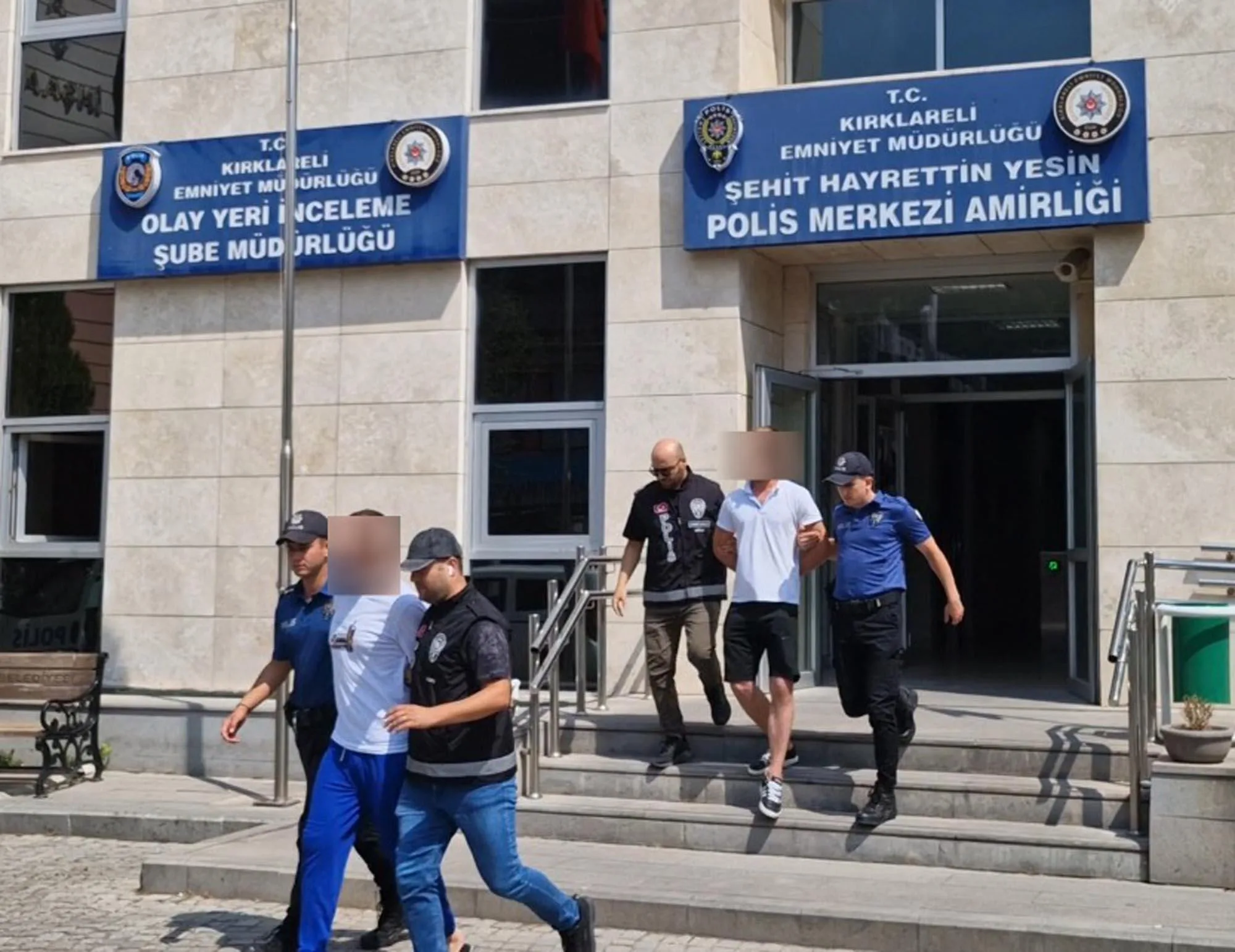 Kırklareli’de aranması bulunan 9 kişi tutuklandı Kırklareli’de aranması bulunan 9 kişi tutuklandı
