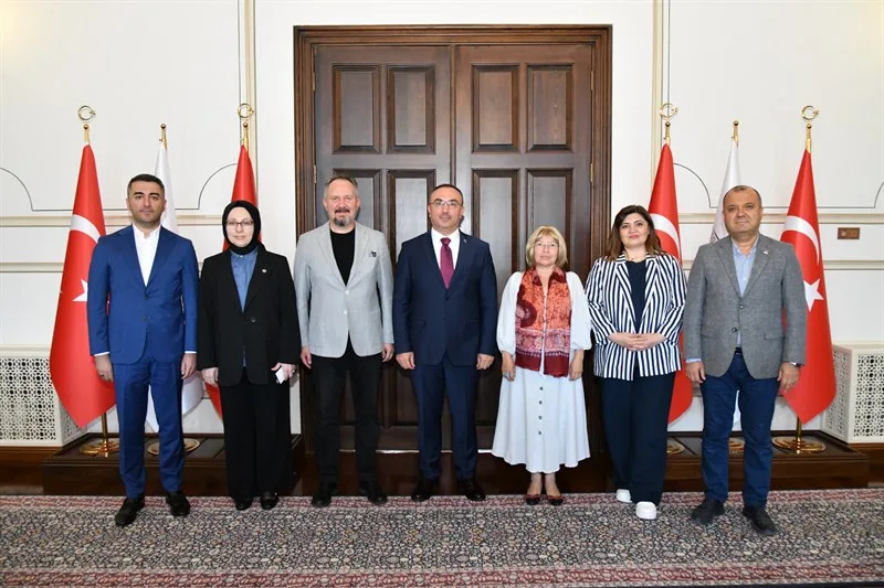 Tekirdağ Milletvekilleri Vali Soytürk’ü Ziyaret Etti Tekirdağ Milletvekilleri Vali Soytürk’ü Ziyaret Etti