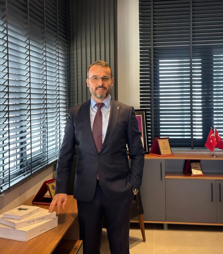 AK Parti Çorlu’da Bahar Rüzgarı: İlçe Başkanlığına Mustafa Bahar’ın Adı Ön Planda