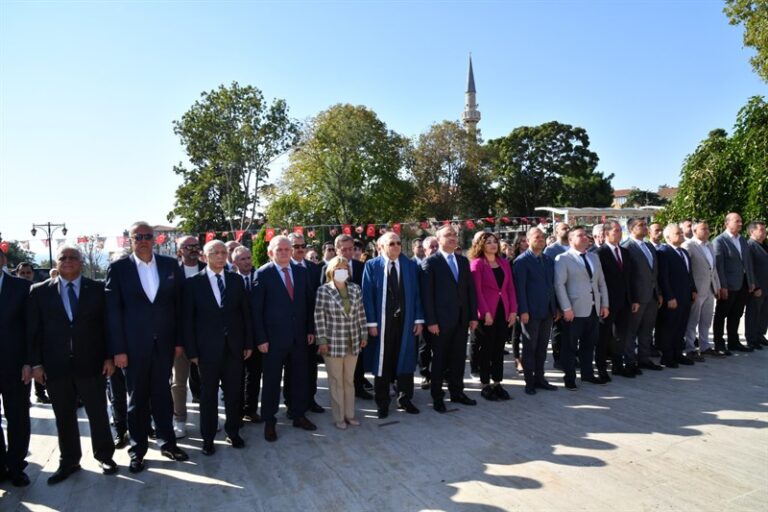 Ahilik Haftası Kutlama Etkinlikleri Kapsamında Çelenk Sunma Töreni Düzenlendi