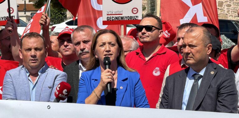 DİSK, ‘Trakya İşçi Buluşmaları’nı Tekirdağ’da Gerçekleştirdi
