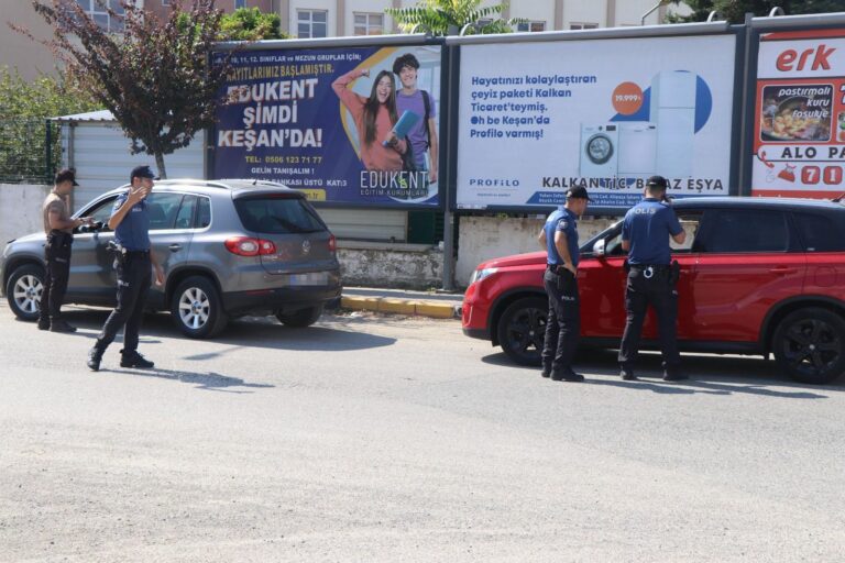 Edirne’de aranması olan 3 şüpheliye tutuklama
