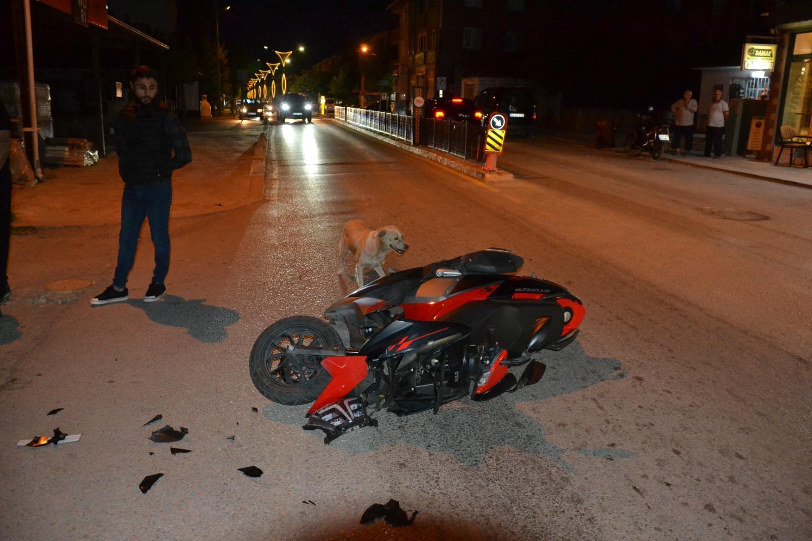 Edirne’de devrilen motosikletin sürücüsü yaralandı Edirne’de devrilen motosikletin sürücüsü yaralandı