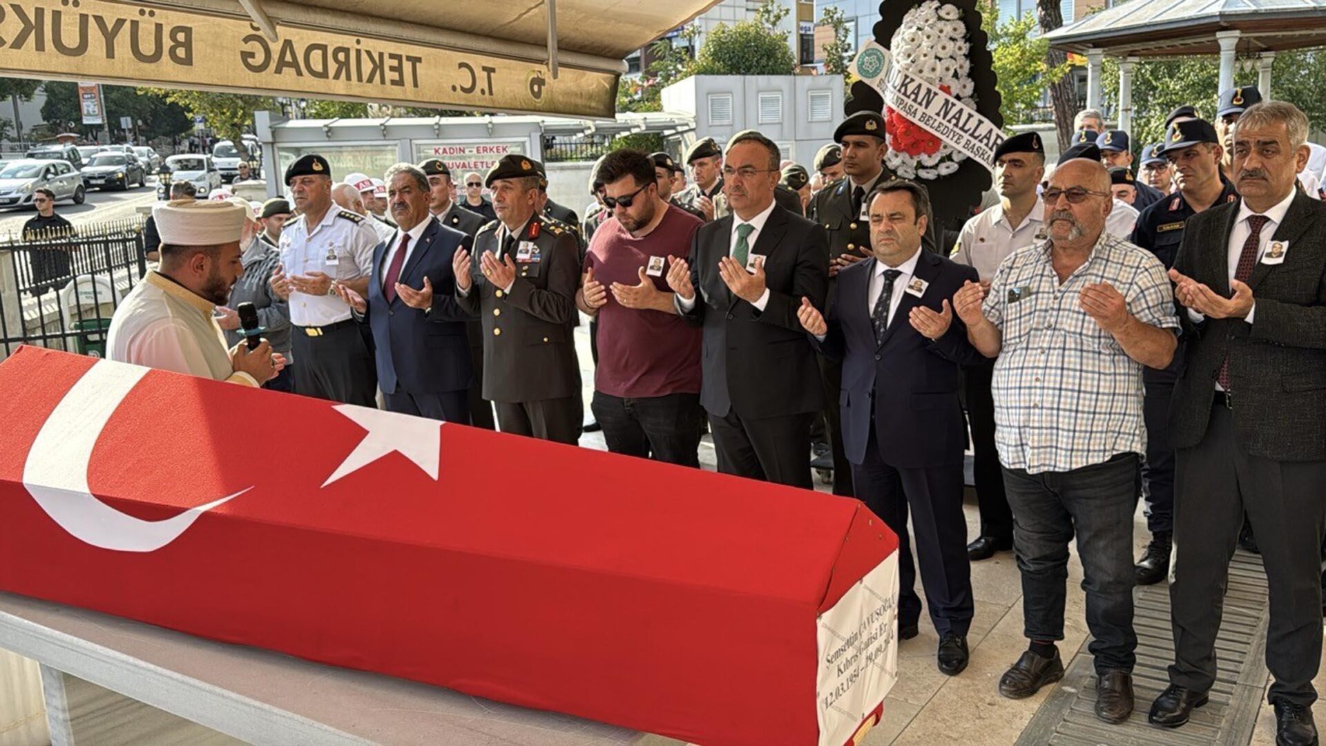 Kıbrıs Gazisi Çavuşoğlu, Gaziler Günü’nde vefat etti Kıbrıs Gazisi Çavuşoğlu, Gaziler Günü’nde vefat etti