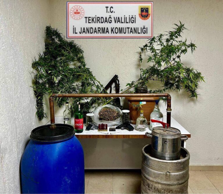 Tekirdağ’da jandarmanın uyuşturucu operasyonlarında 6 gözaltı