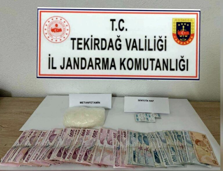 3 İlçede Uyuşturucu Operasyonu: 5 Gözaltı