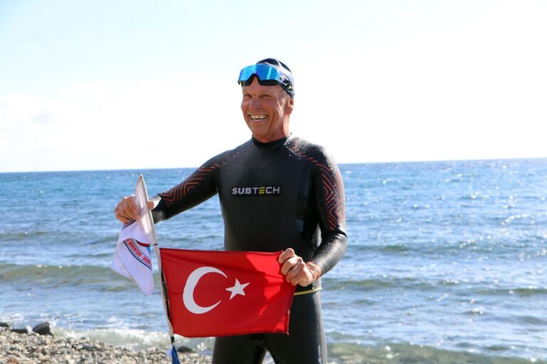 10 Yılda 10 Bin Kilometre Kulaç Atacak İsveçli Yüzücü, Tekirdağ’a Ulaştı