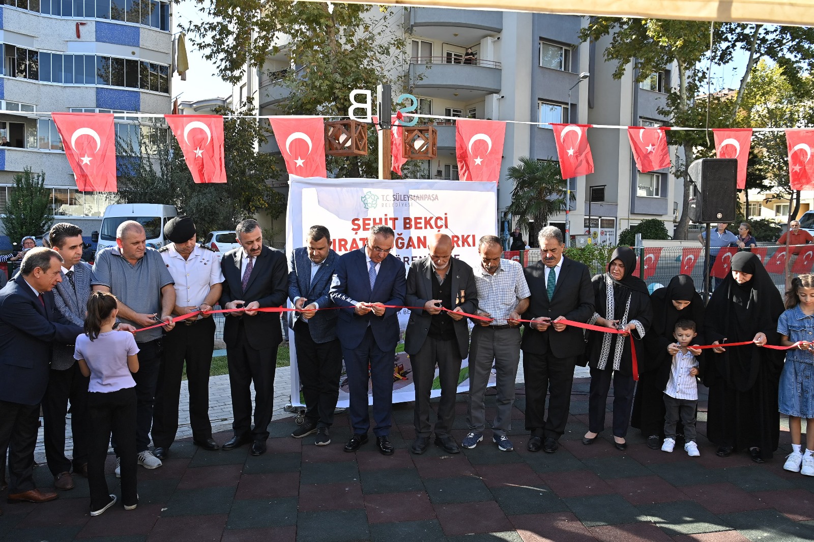 Şehit Bekçi Fırat Doğan Parkı törenle açıldı Şehit Bekçi Fırat Doğan Parkı törenle açıldı