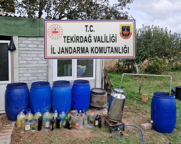 Bağ Evinde 558 Litre Bandrolsüz İçki Ele Geçirildi, 1 Gözaltı