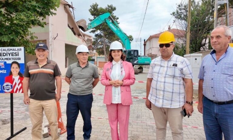 BAŞKANIMIZ MÜGE YILDIZ TOPAK MÜJDELEDİ:  YULAFLI MAHALLESİNE YENİ BİR SOLUK
