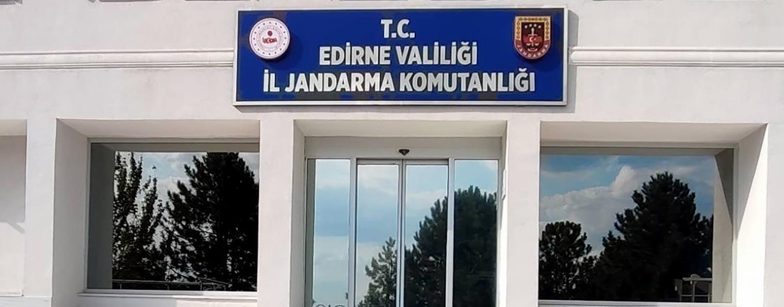 Edirne’de hakkında 23 yıl 3 ay kesinleşmiş hapis cezası olan hükümlü yakalandı Edirne’de hakkında 23 yıl 3 ay kesinleşmiş hapis cezası olan hükümlü yakalandı