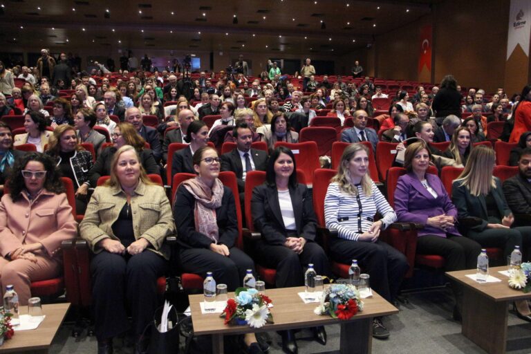 Edirne’de ‘Yerelde Eşitlik Çalıştayı’ başladı
