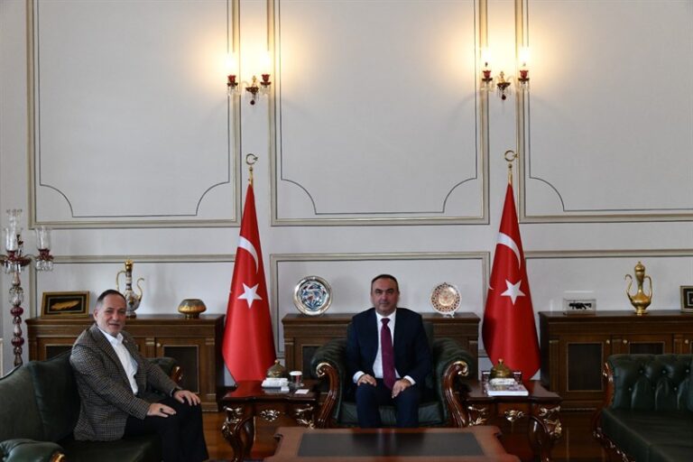 İskenderun Eski Belediye Başkanı Vali Soytürk’ü Ziyaret Etti