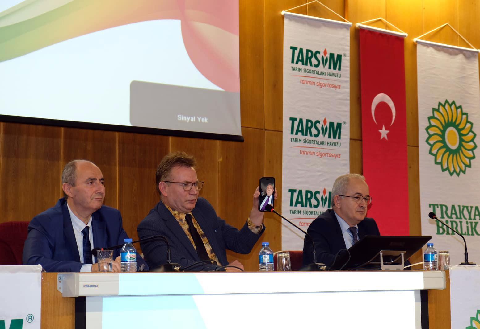 Kuraklık nedeniyle verim kaybı yaşanan ayçiçeği TARSİM kapsamına alınıyor Kuraklık nedeniyle verim kaybı yaşanan ayçiçeği TARSİM kapsamına alınıyor