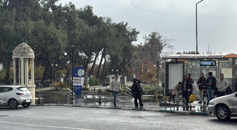 Tekirdağ’da sağanak etkili oldu