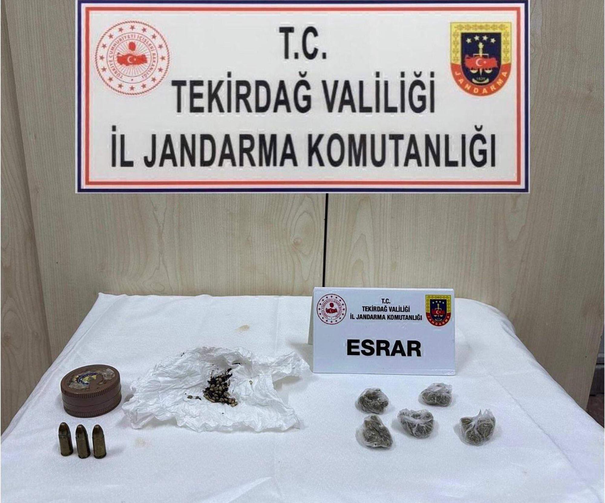 Tekirdağ’da uyuşturucu operasyonlarında 12 gözaltı Tekirdağ’da uyuşturucu operasyonlarında 12 gözaltı