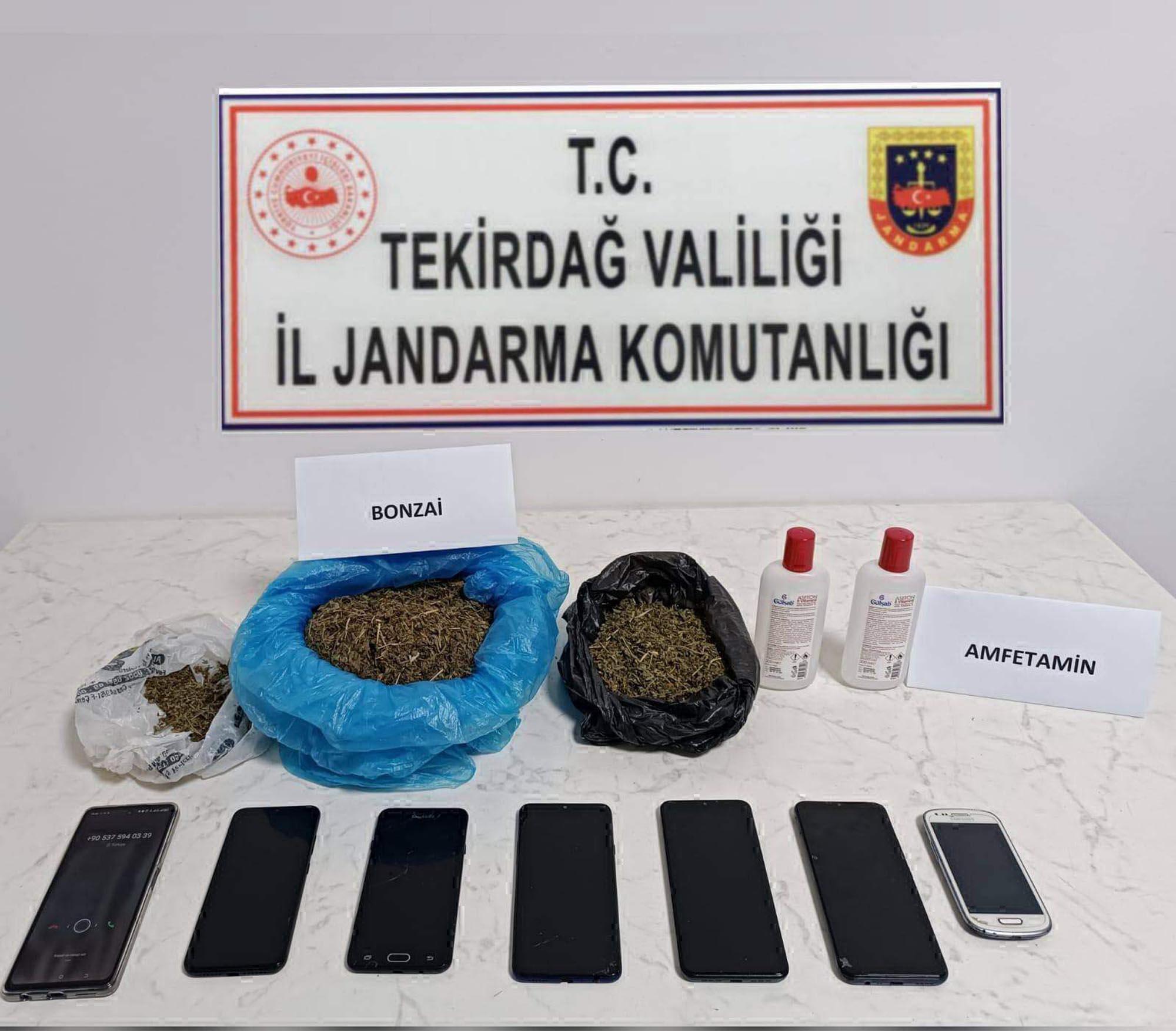 Tekirdağ’da uyuşturucu operasyonlarında 5 gözaltı Tekirdağ’da uyuşturucu operasyonlarında 5 gözaltı