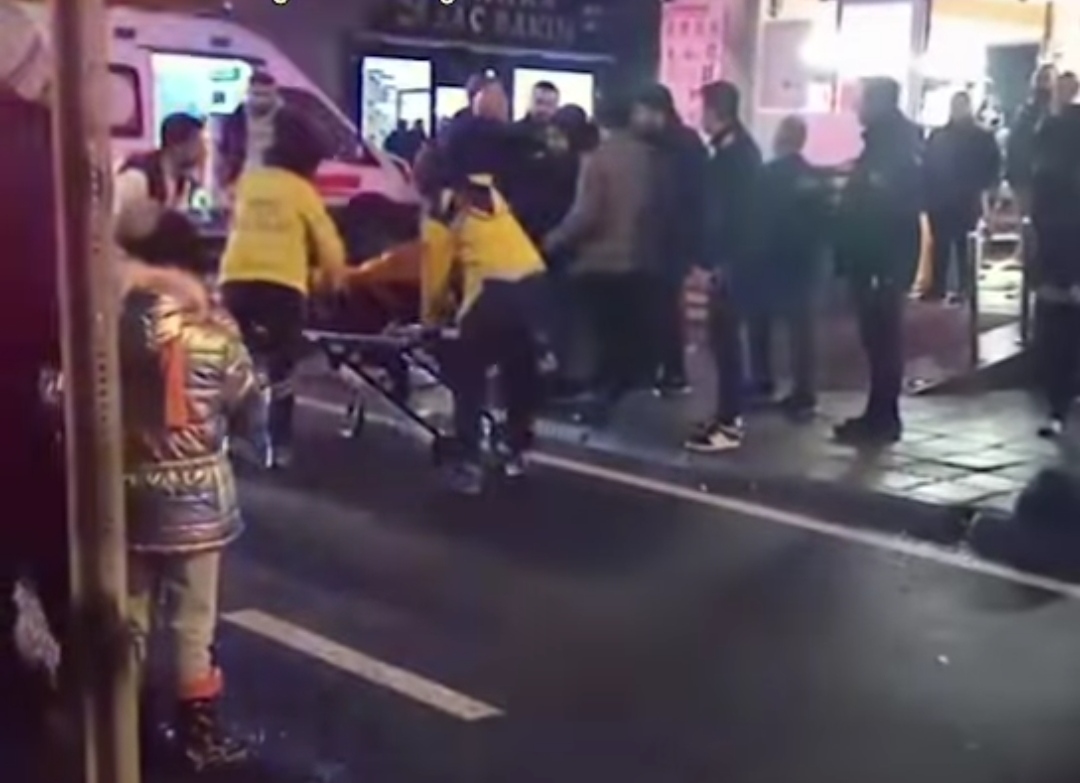 Genç Kızın Kolunu Kıyma Makinesi Kaptı Genç Kızın Kolunu Kıyma Makinesi Kaptı
