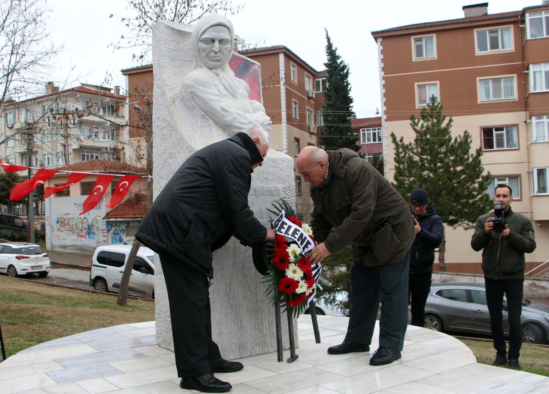 Bulgaristan’daki direnişin sembolü Türkan bebek, Edirne’de anıldı Bulgaristan’daki direnişin sembolü Türkan bebek, Edirne’de anıldı