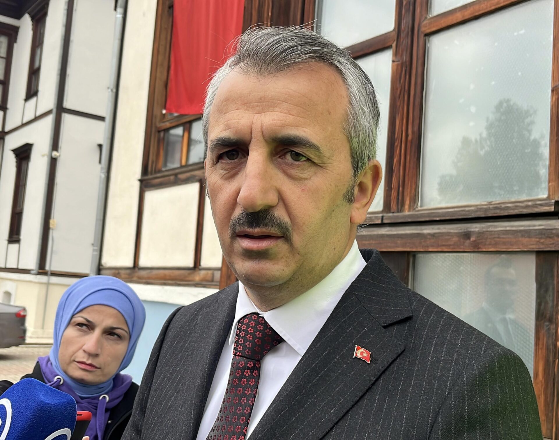 Edirne Valisi Sezer: Tehditlerle ilgili bize ve adli makamlara ulaşan bir şey yok Edirne Valisi Sezer: Tehditlerle ilgili bize ve adli makamlara ulaşan bir şey yok