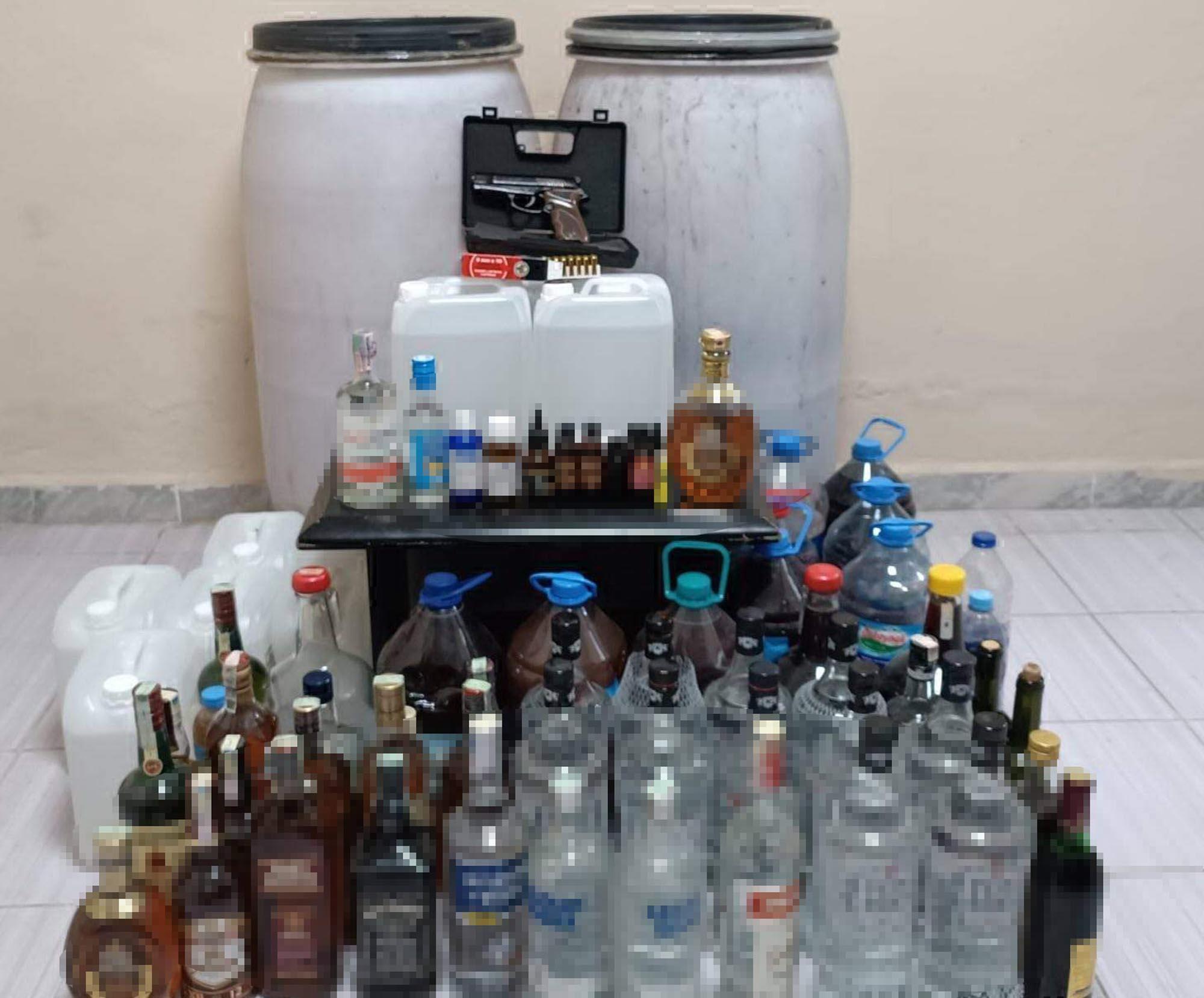 Tekirdağ’da 246 litre sahte içki ele geçirildi Tekirdağ’da 246 litre sahte içki ele geçirildi