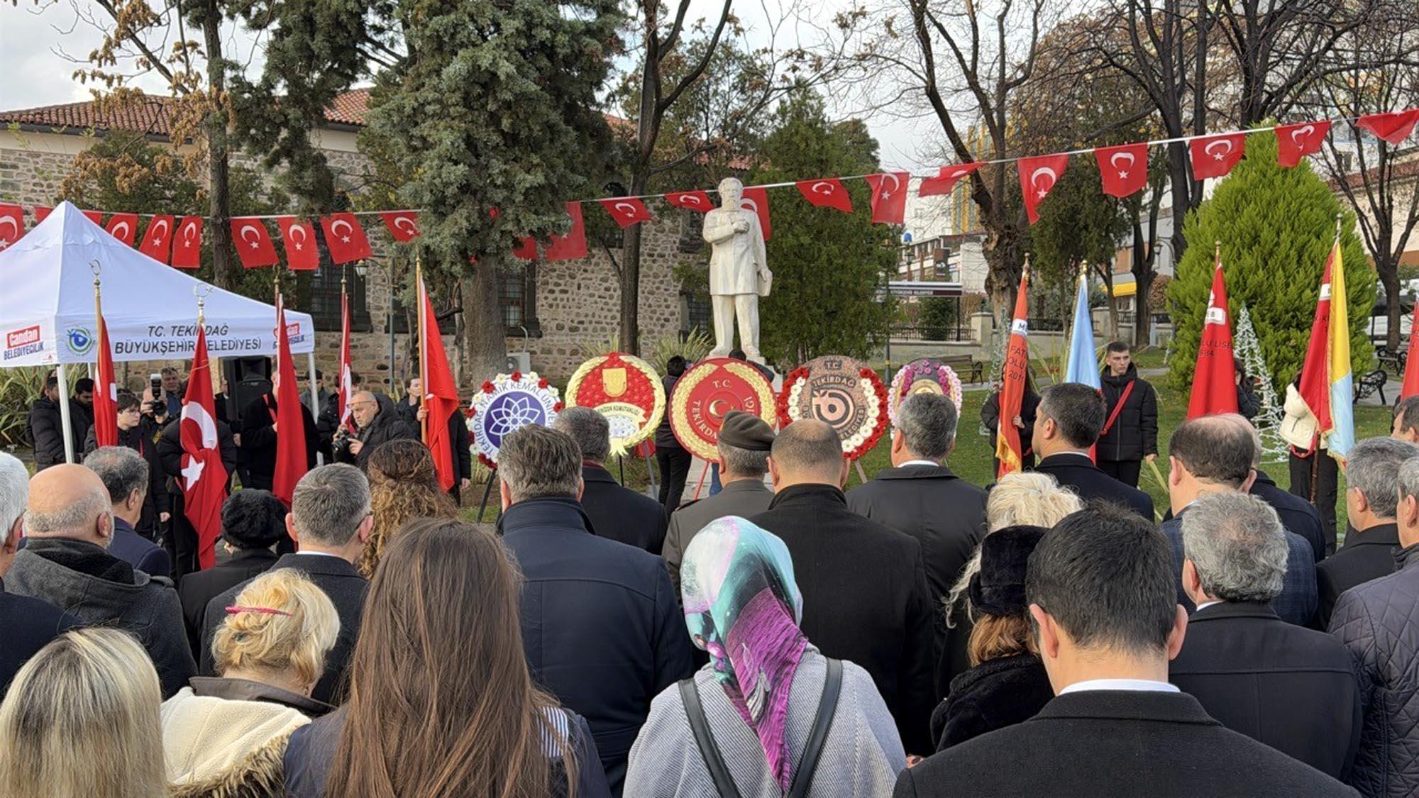 Vatan Şairi Namık Kemal, doğumunun 184’üncü yılında anıldı Vatan Şairi Namık Kemal, doğumunun 184’üncü yılında anıldı