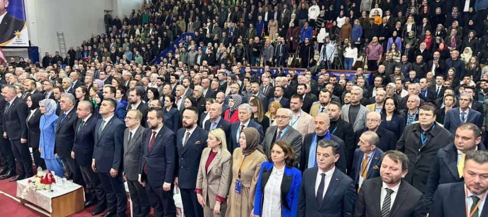 AK PARTİ GÜMÜŞLE DEVAM DEDİ AK PARTİ GÜMÜŞLE DEVAM DEDİ