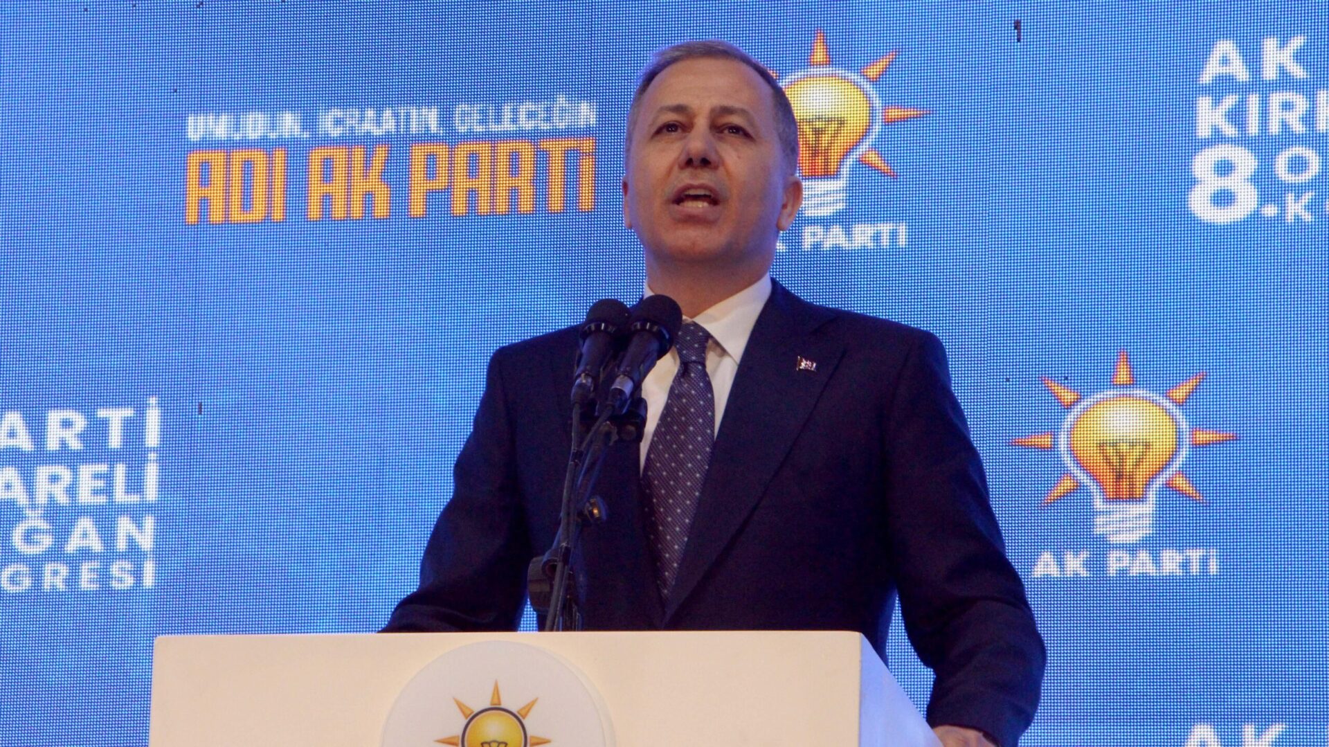 Bakan Yerlikaya: Bu kabine dönemimizde 1425 teröristi etkisiz hale getirdik Bakan Yerlikaya: Bu kabine dönemimizde 1425 teröristi etkisiz hale getirdik
