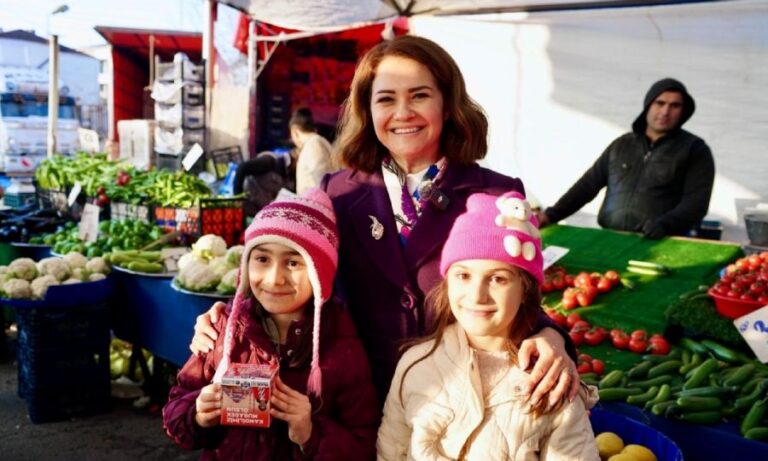 Belediye Başkanımız Sayın Müge Yıldız Topak Hemşehrilerimizin Miraç Kandilini Kutladı