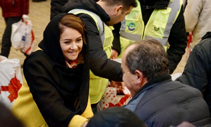 Belediye Başkanımız Sayın Müge Yıldız Topak Vatandaşlarımızın Regaip Kandilini Kutladı Belediye Başkanımız Sayın Müge Yıldız Topak Vatandaşlarımızın Regaip Kandilini Kutladı