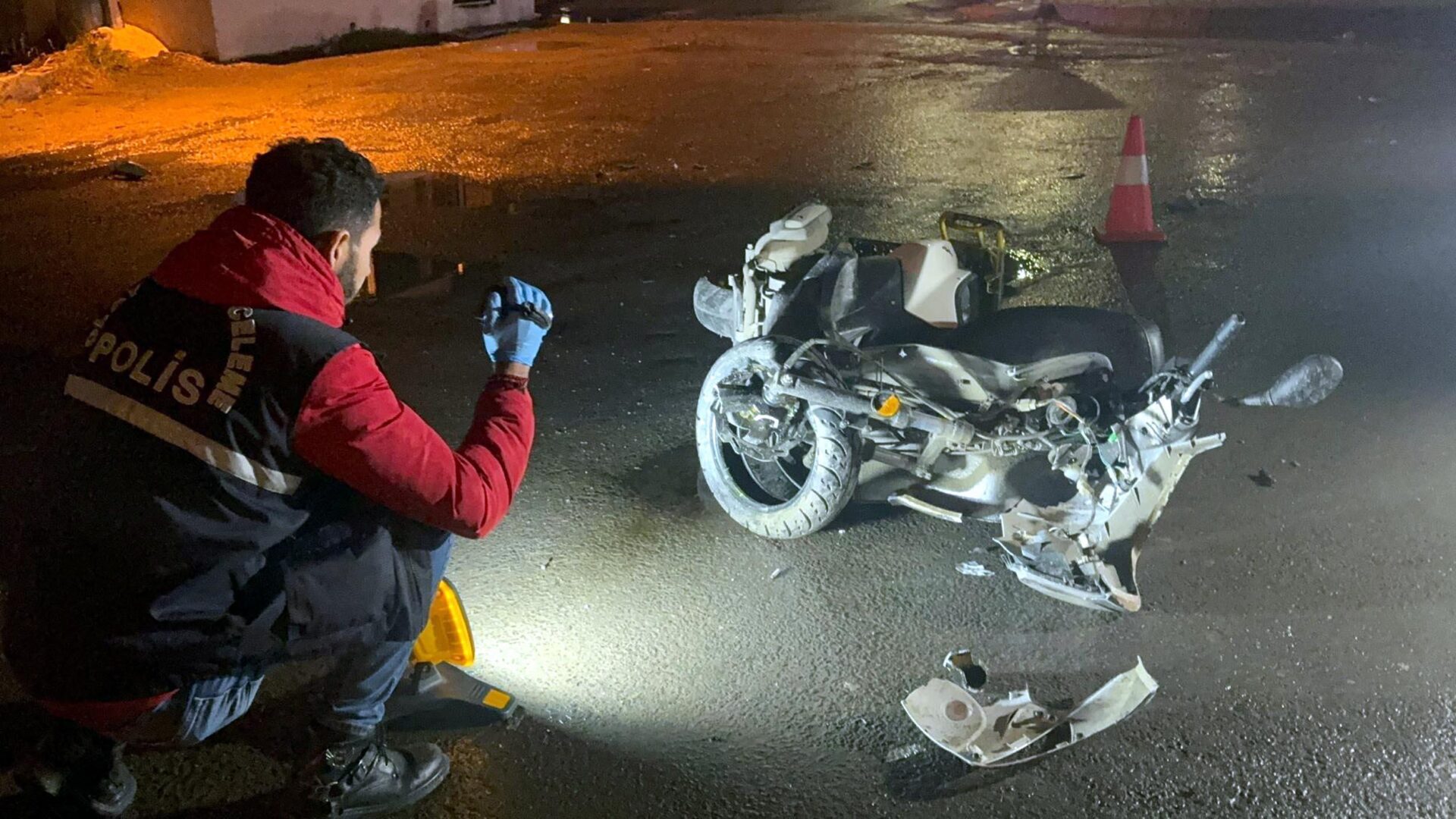 Çalıntı motosikletle polisten kaçan şüpheli kazada yaralandı | Çorlu’da Haber Çalıntı motosikletle polisten kaçan şüpheli kazada yaralandı | Çorlu’da Haber