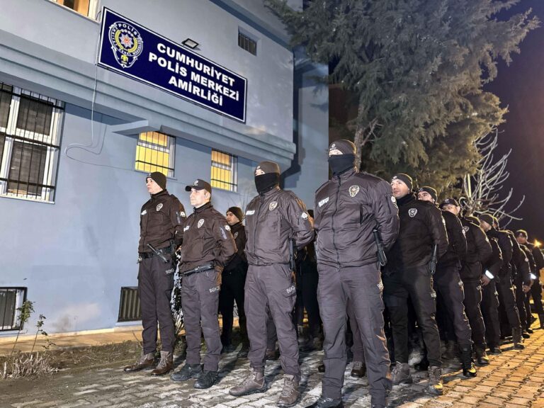 Edirne’de ‘Gece Kartalları’, devriyelerine Emniyet Müdürü ile birlikte başladı