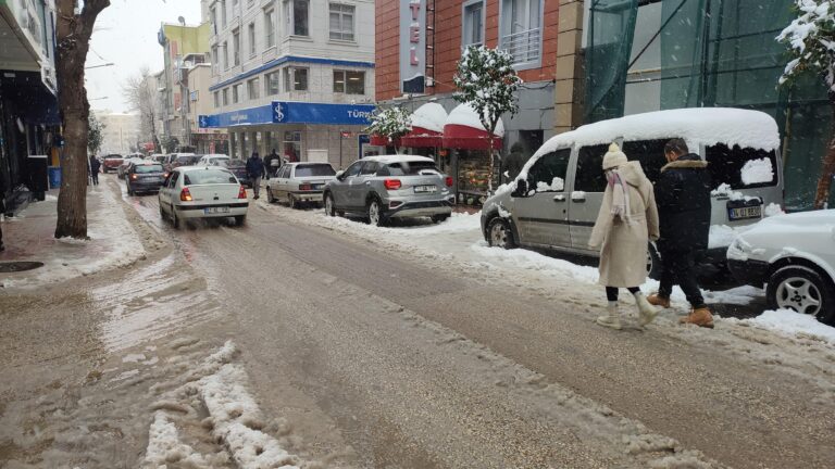 Edirne’de kar yağışı (3)
