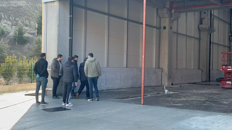 Staj Yaptığı İnşaattan Düşen Öğrenci Ağır Yaralandı