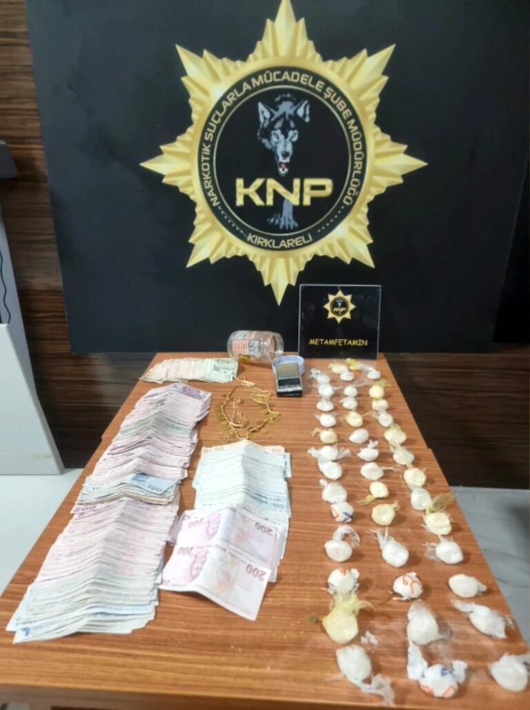 Kırklareli’de 212 gram metamfetamin ve altın ele geçirildi