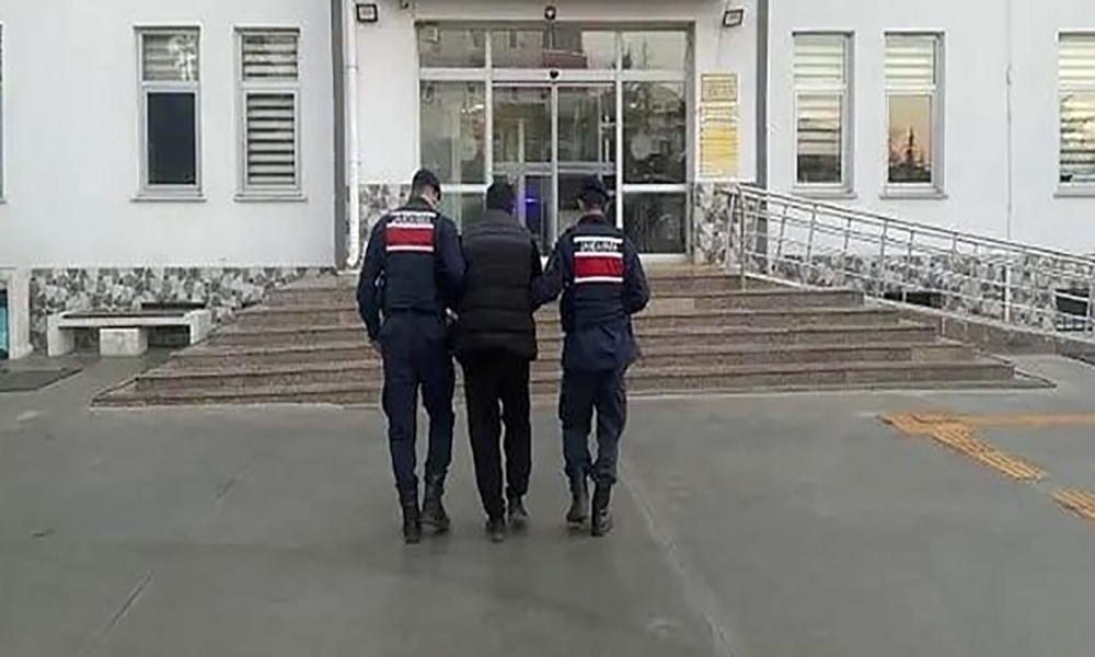 Kırklareli’de kesinleşmiş hapis cezası bulunan 17 hükümlü tutuklandı Kırklareli’de kesinleşmiş hapis cezası bulunan 17 hükümlü tutuklandı