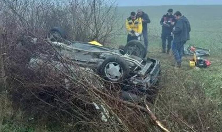 OTOMOBİL TAKLA ATTI, 1 YARALI