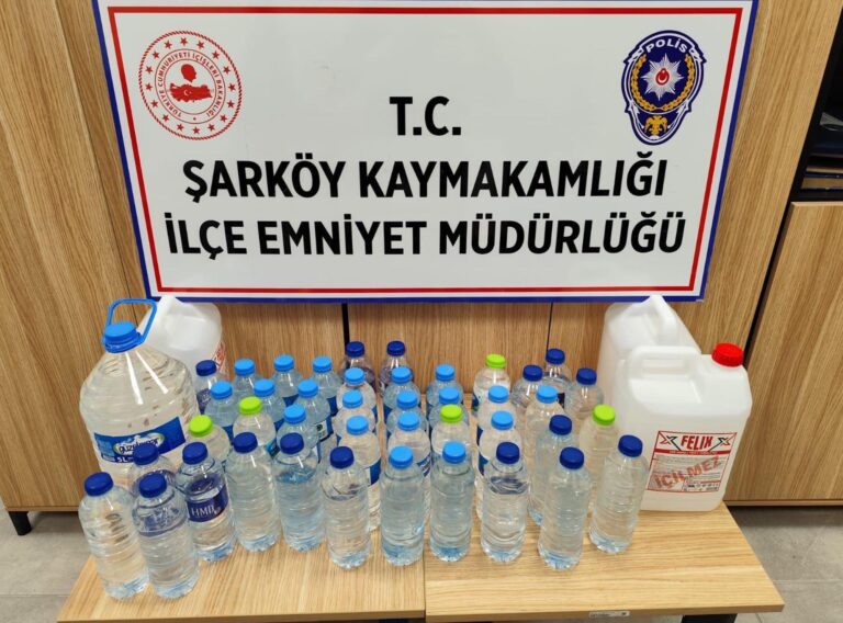 51 Litre Sahte İçki Ele Geçirildi