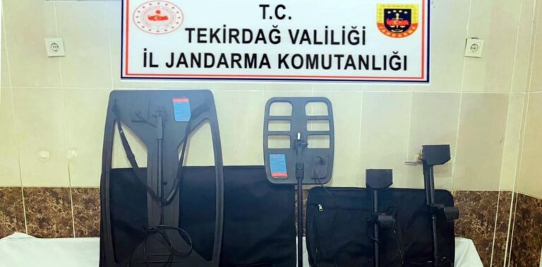 Tekirdağ’da kaçak kazı yaparak define arayan 5 şüpheli yakalandı | Çorlu’da Haber