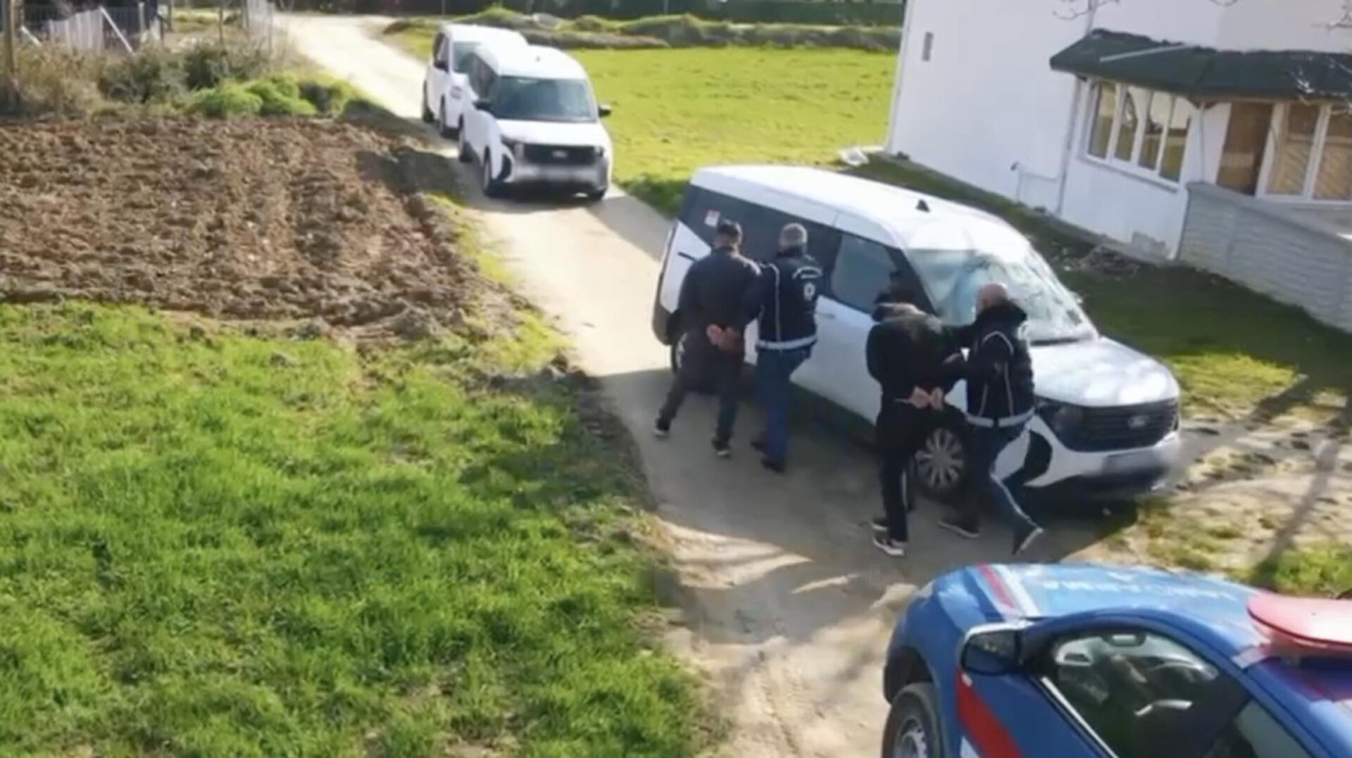Göçmen kaçakçılarına operasyon: 3 tutuklama | Çorlu’da Haber Göçmen kaçakçılarına operasyon: 3 tutuklama | Çorlu’da Haber