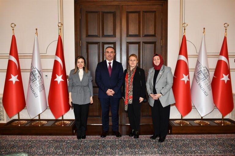 İş İnsanı Demet Sabancı Çetindoğan Vali Soytürk’ü Ziyaret Etti