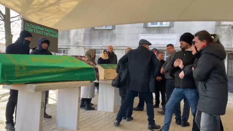 Tekirdağ’da 13 yaşındaki kız ölü, babası yaralı bulundu (2) | Çorlu’da Haber